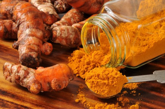 turmeric-root-and-powder